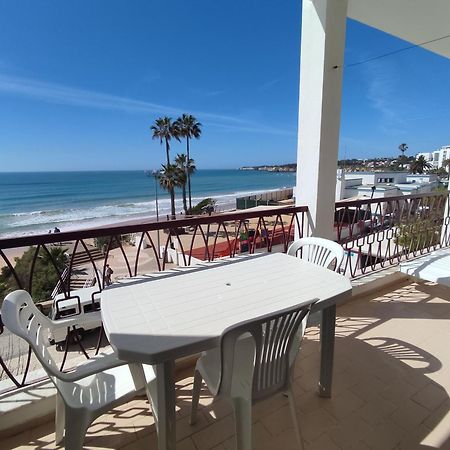 アルマカオ・デ・ペラ2 Avenida Frente Mar - Casas & Papeisアパートメント エクステリア 写真